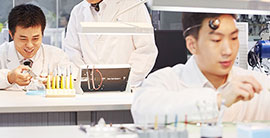 杭州劳力士维修售后技师操作